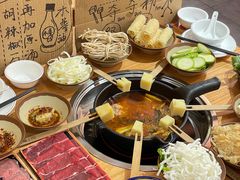 -黔三一夺夺粉酸汤火锅(百信店)