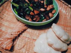 -树下时尚餐厅(翠园街店)