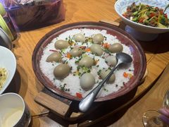 -头上红煨盐鸡乡村食府