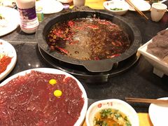 -一斗火锅·招财羊毛肚(泰吉滨江店)