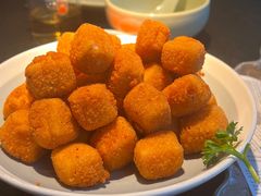 -蝴蝶里·粤菜·点心(滨江龙湖店)