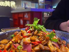 -钳小柒·小龙虾蓝龙王烧烤夜宵(长寿路店)
