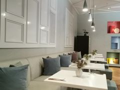 -潮一不贰·法式甜品·生日蛋糕·西式简餐(外滩店)