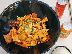 -醉人椒麻辣香锅(上地华联店)