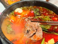 -贵府酸汤牛肉火锅·贵州老字号(飞山街店)