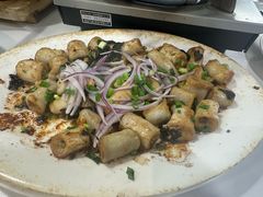 -明本湛江鸡•海鲜小厨(陈家祠店)