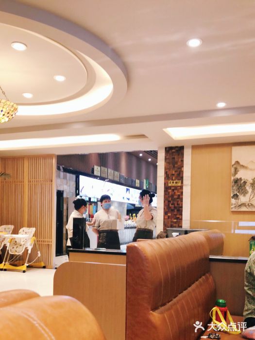 蓝港海鲜厨房(金水路店)大堂图片