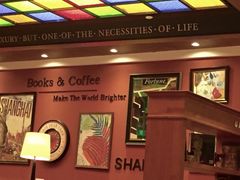 -西西弗书店&矢量咖啡(静安大悦城店)