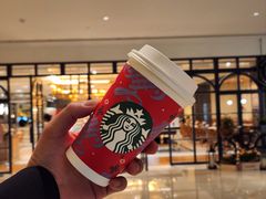 -星巴克臻选(上海中环广场2F店)