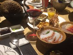 -雍和会海鲜姿造自助(湖东路店)