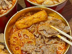 -鹤江桥·红油牛肉粉(SKP店)