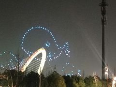 -南京眼步行桥