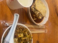 -怪噜范·老贵阳街头名小吃(鸿通城店)