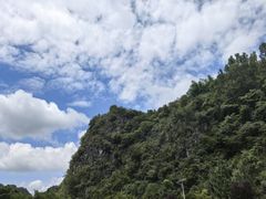 -高荡千年布依古寨旅游景区