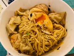 招牌鲜虾蟹子云吞-袁记云饺(新街口店)