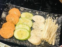 黄油烤蔬菜混拼-鹤江桥·红油牛肉粉(SKP店)