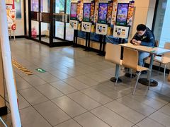 -麦当劳(军博店)