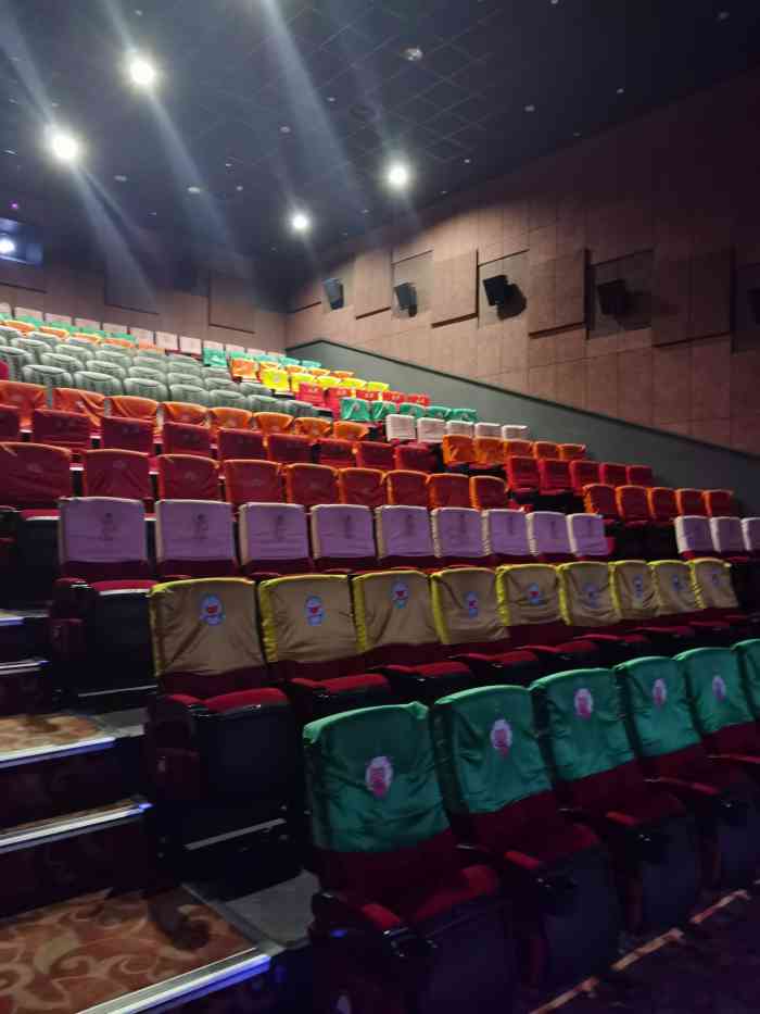 银兴国际影城(永旺梦乐城吴中店)-"新开的一家综合性商场 看电影吃饭