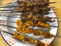 -老钟家烤羊排·敦伊阁清真餐厅胡羊焖饼