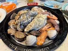 -巧克力渔家.小船海鲜胶东菜(万平口店)