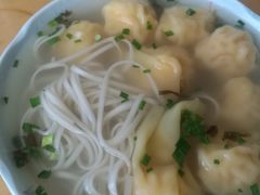 -易记皮肚面(明瓦廊店)