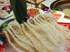 -欠火锅·水牛毛肚·团建聚餐·生日宴(何山路店)