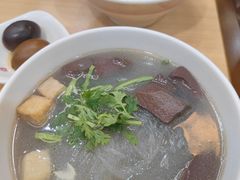 鸭血粉丝汤-鸡鸣汤包(罗廊巷店)