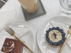 -UNI UNI(环亚凯瑟琳店)