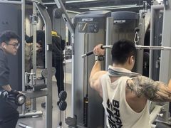 -超鹿运动(五四路恒力城店)