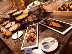 -BLU 全日制餐厅(上海安曼纳卓悦酒店)