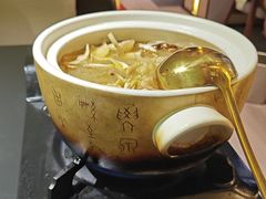 -桥边小楼·手工云南菜·古城观景小楼