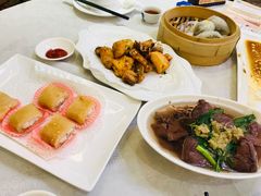 -小榄公饭店·岭南庭院餐厅(民安北路店)