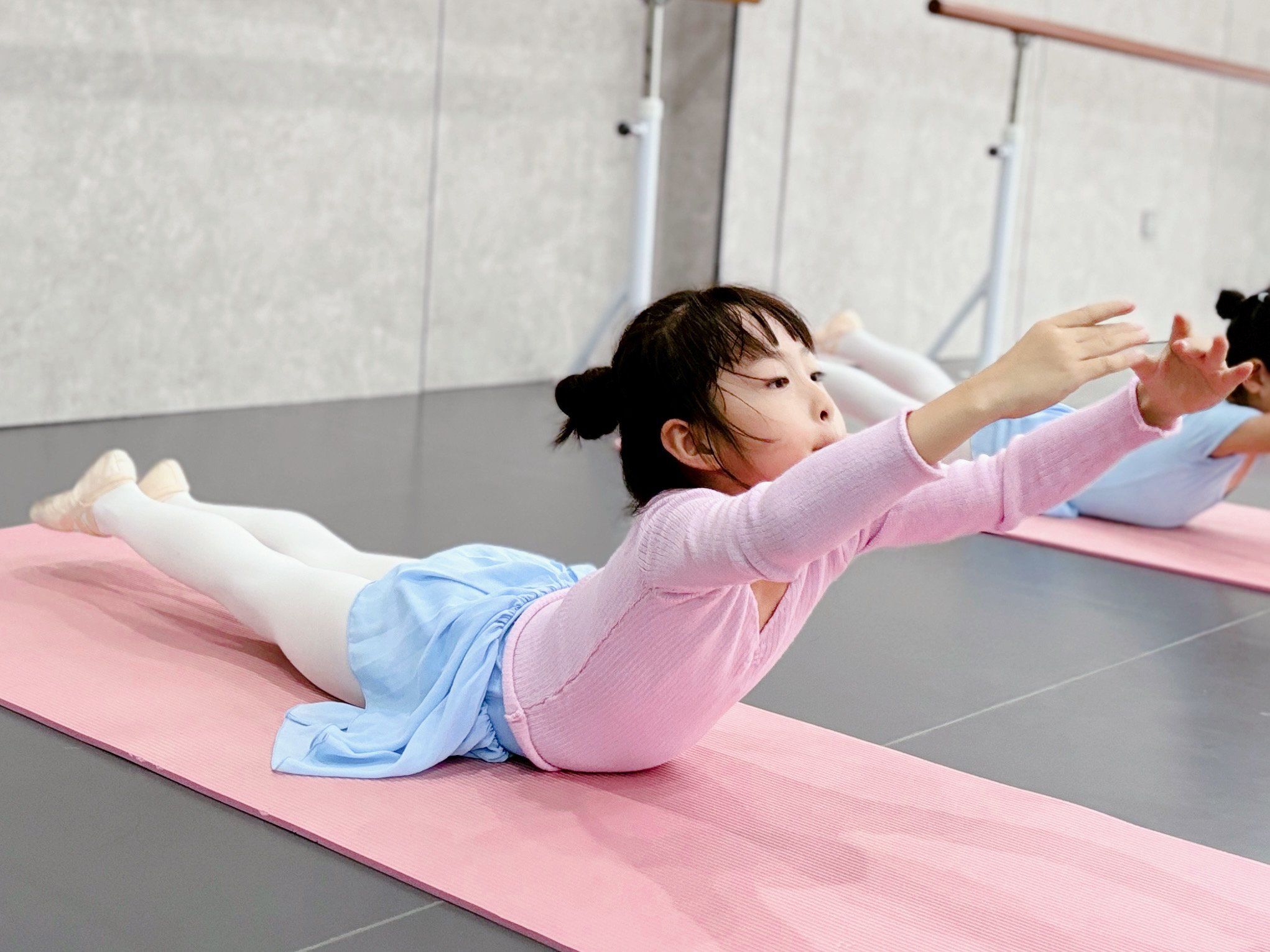 舞蹈不仅仅是压压腿,它是日积月累从内而外发生的改变