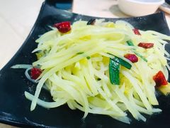 酸辣土豆丝-怪怪龙虾·澳洲蓝龙王·深夜食堂(惊驾路店)
