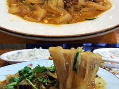 麻酱拉皮-老妈厨房团圆饺子东北菜(北环路店)