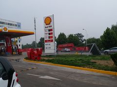 -壳牌华苑加油站