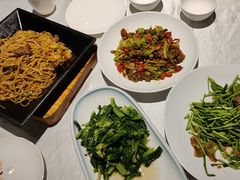 -鄱阳湖·江西小炒·瓦罐煨汤(五道口店)