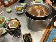 -潮界(LU·ONE凯德晶萃广场店)