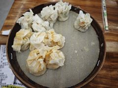 蟹黄烧麦-嘉州海汇源老烧麦店