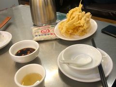 -胡须佬鸡煲四季火锅店(石厦西村直营店)