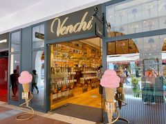 -VENCHI 闻绮(上海佛罗伦萨小镇店)