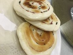 南乳香煎葱油饼-喜运来酒楼(江南大道店)