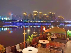 -夜宴江景餐厅