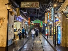 -上海世纪汇广场