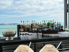 -瑰丽酒店·海吧·天际下午茶·现场DJ·天台酒吧