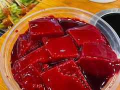 -娜姐鲜牛肉串串火锅(藏龙岛店)