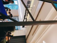 -港丽餐厅(高德置地店)