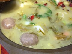 -周鱼小馆石锅酸菜鱼(活力汇店)