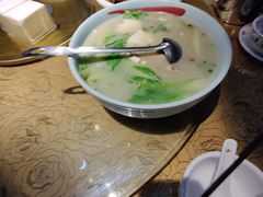 鸭架豆腐汤-遇见小厨·北京烤鸭·江湖菜·川菜(广福桥店)