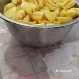 三天一家三口干了20斤的巨大无比的菠萝蜜，很甜啊